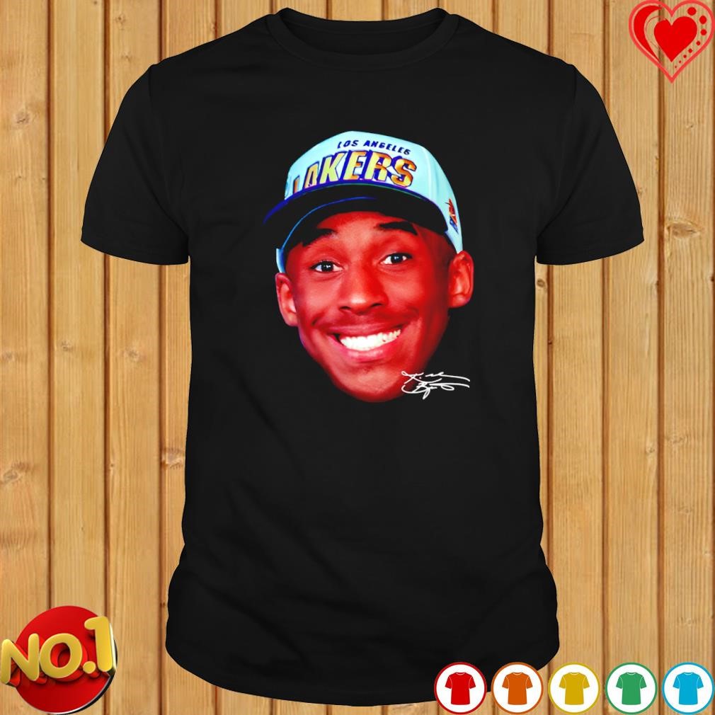 Lonnie Showing love to Kobe Bryant shirt